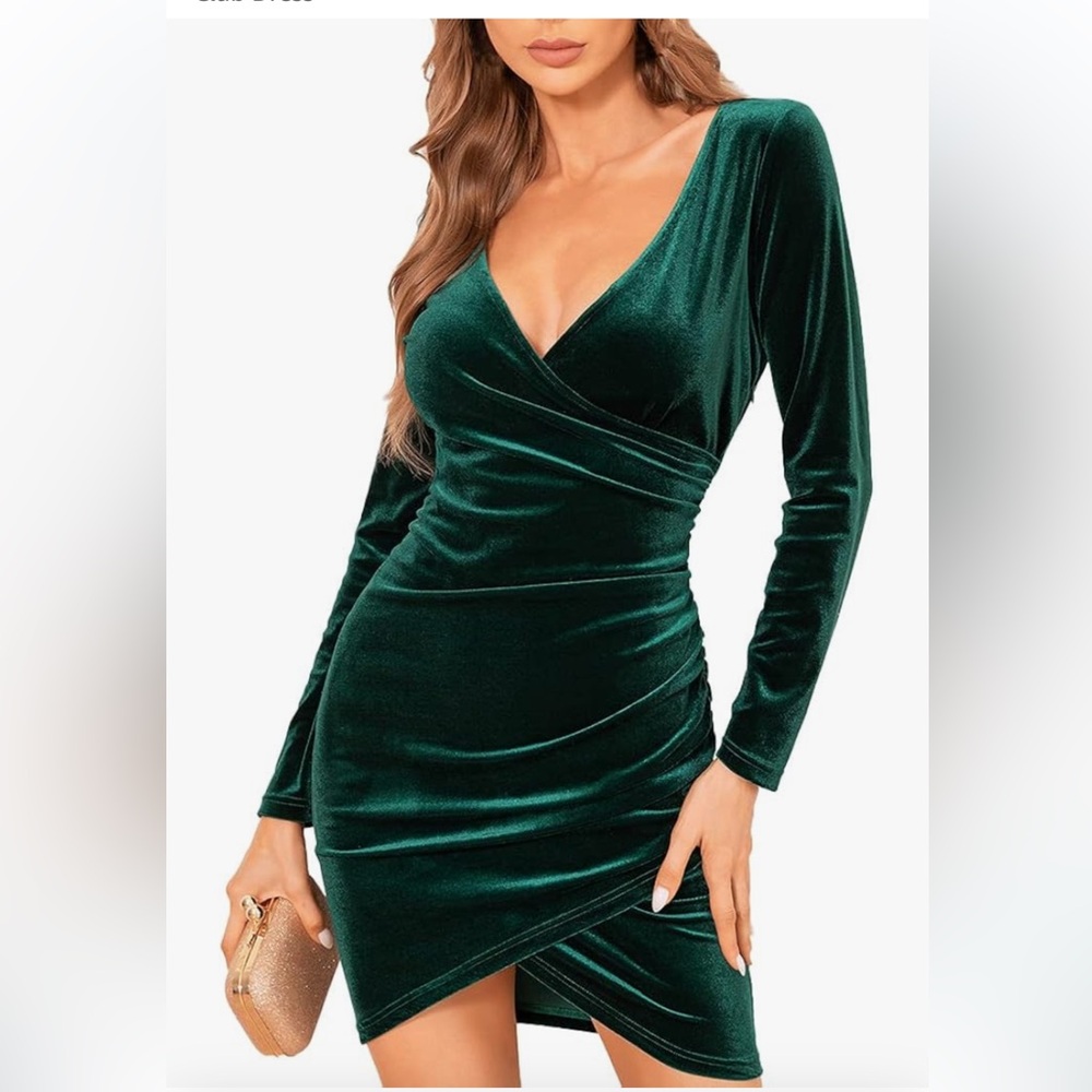 ASOS Emerald Green Velvet Dress- Brand New! - Picture 7 of 11